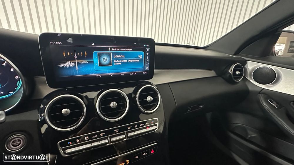 Mercedes-Benz C 300 de AMG Line - 16