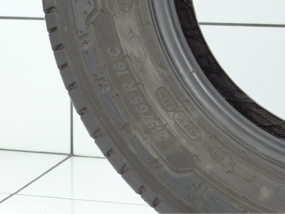 Opony letnie 215/65R16C 106/104T Michelin - 4
