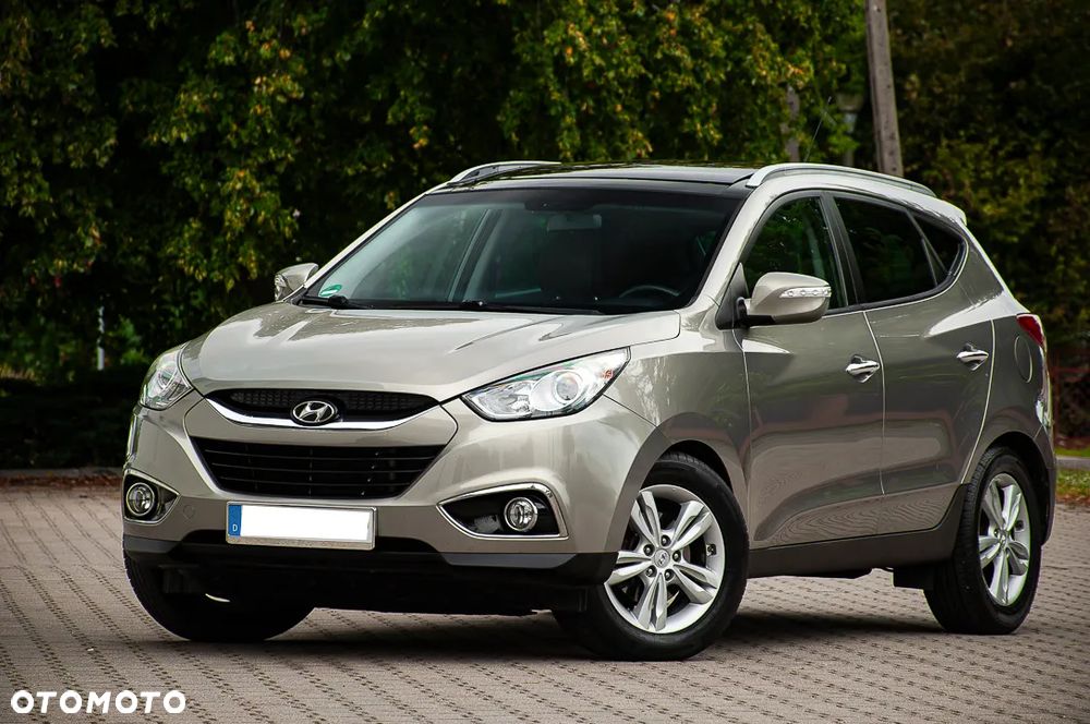 Hyundai ix35 2.0 CRDi 4WD Automatik Premium - 12