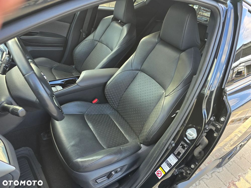 Toyota C-HR 2.0 Hybrid Executive - 15