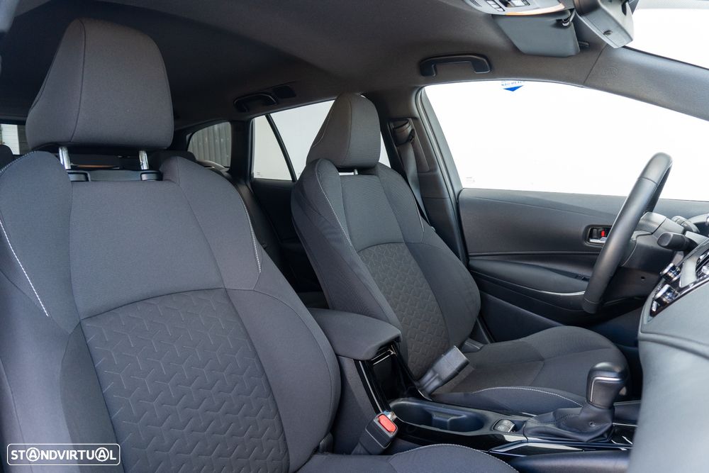 Toyota Corolla Touring Sports 1.8 Hybrid Comfort+P.Sport - 30