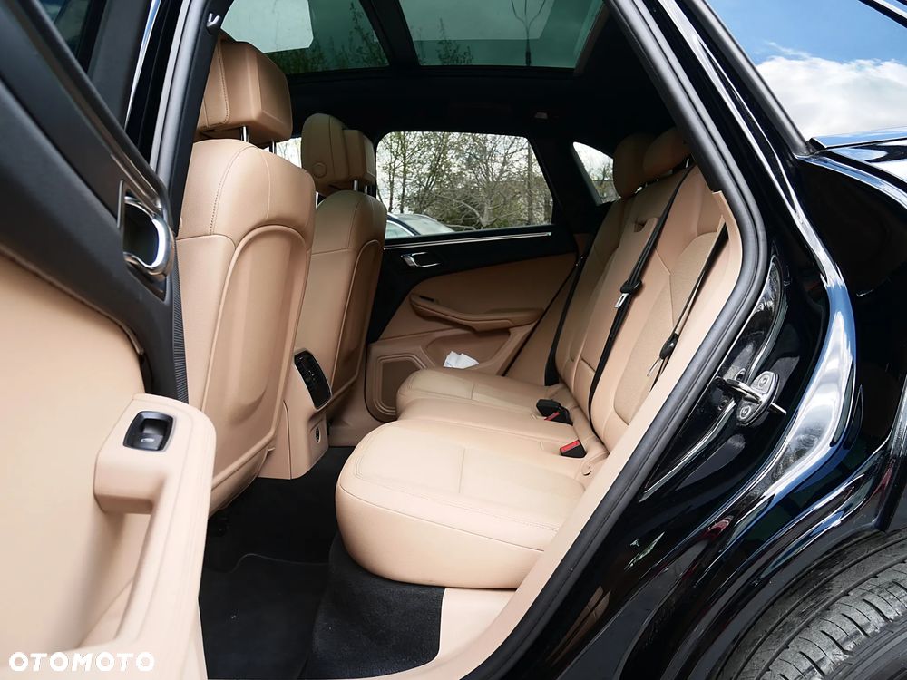 Porsche Macan Standard - 7