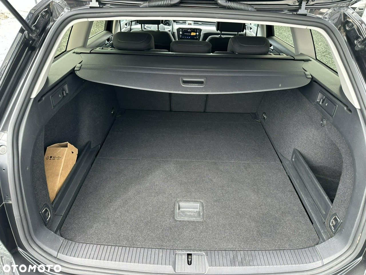 Volkswagen Passat 2.0 TDI EVO Business - 24