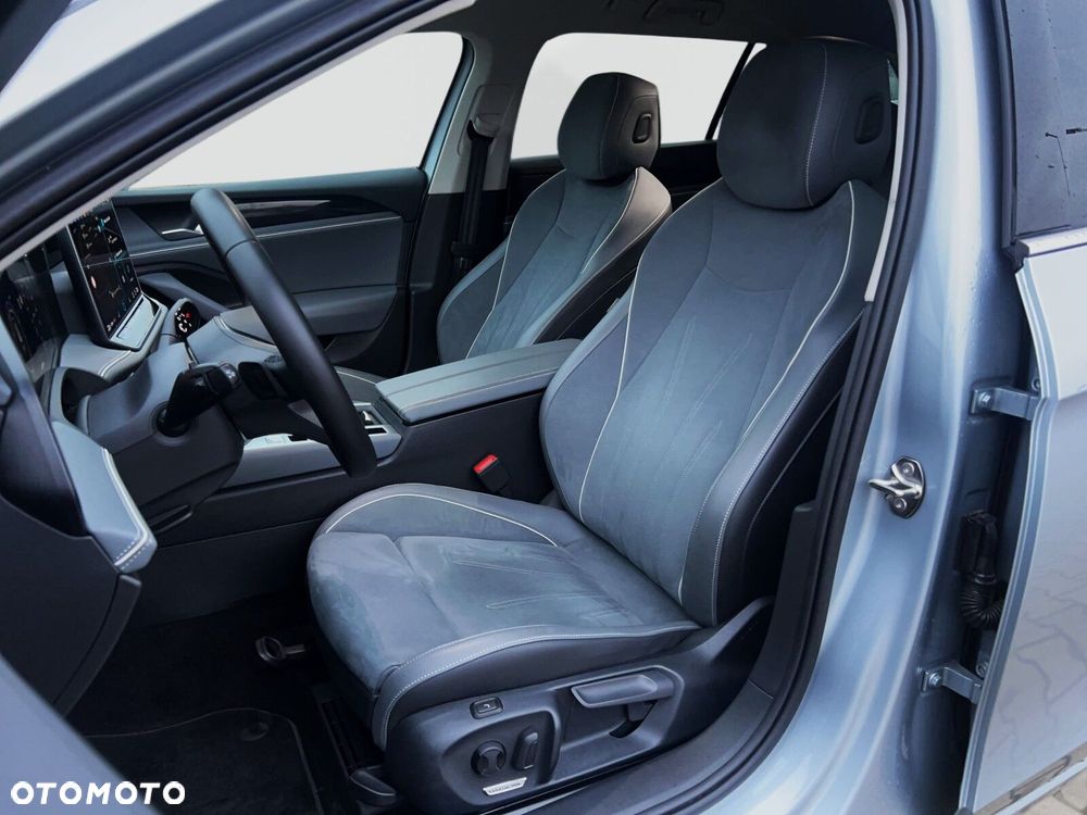 Volkswagen Passat - 9