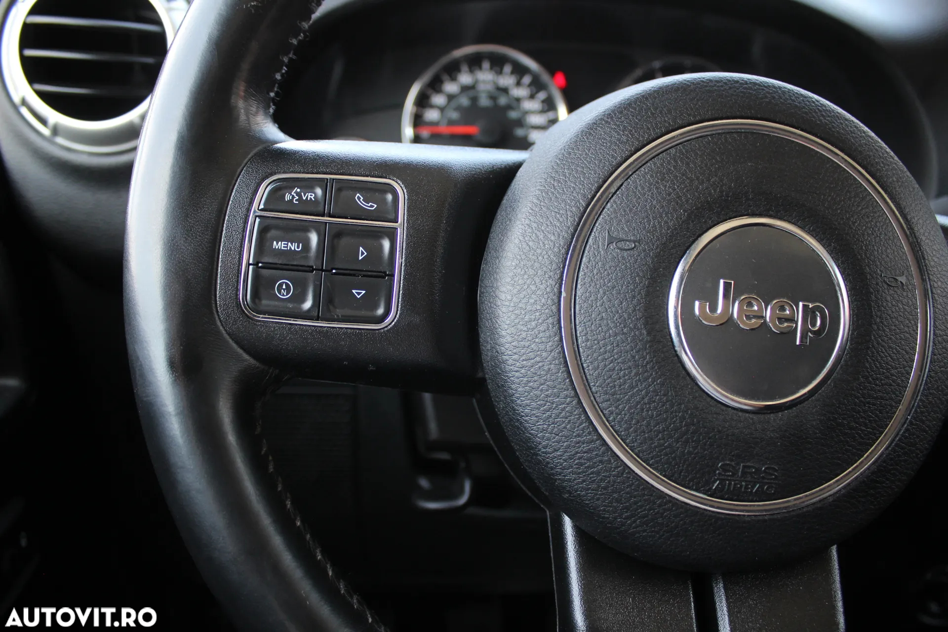 Jeep Wrangler - 5
