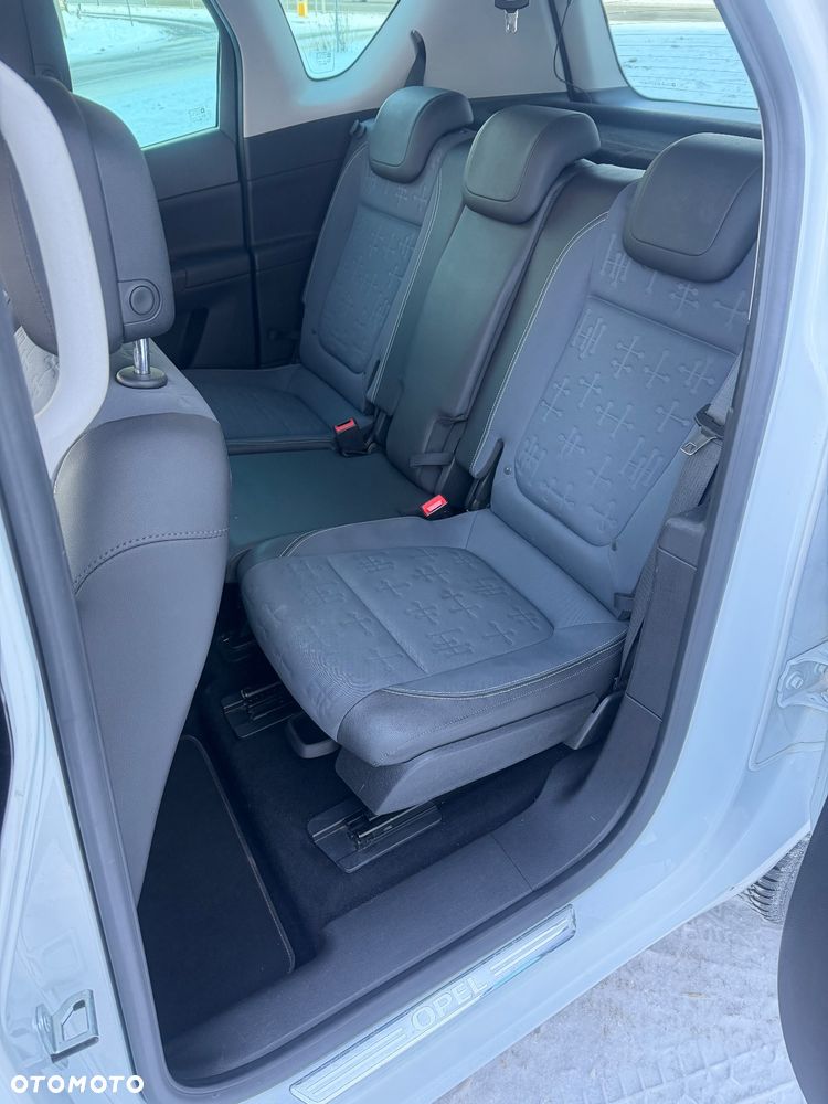 Opel Meriva 1.4 T Cosmo - 13