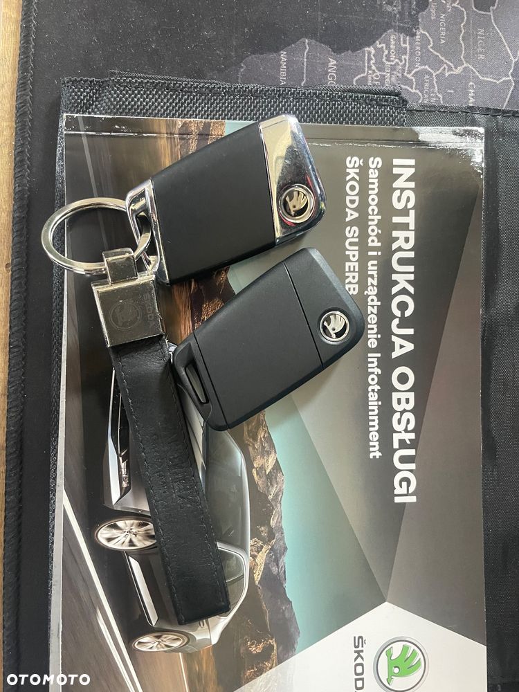 Skoda Superb 2.0 TDI 4x4 Ambition DSG - 27