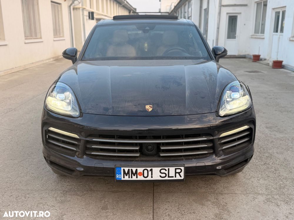 Porsche Cayenne - 5