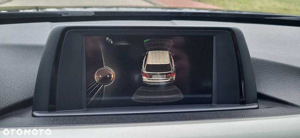 BMW Seria 3 318d DPF Edition Exclusive - 37