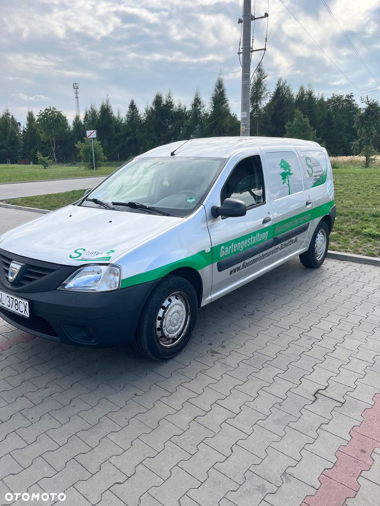 Dacia Logan Van - 1