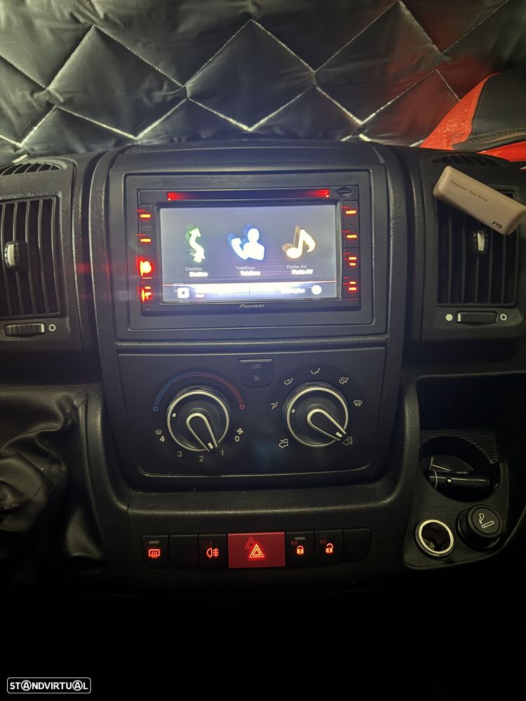 Peugeot Boxer 2.2 hdi - 24
