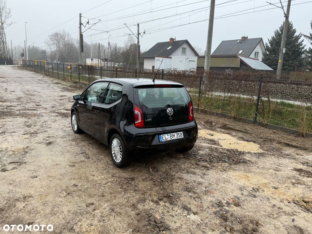 Volkswagen up! black - 5