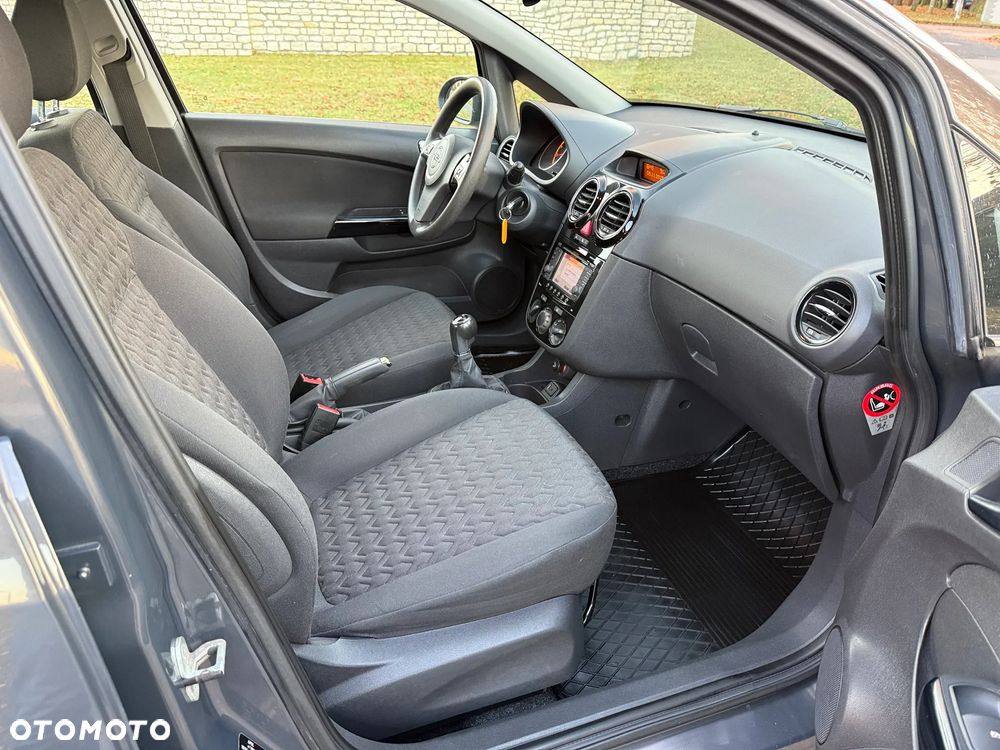 Opel Corsa 1.2 16V Cosmo - 8