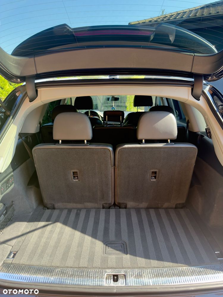 Audi Q7 - 8