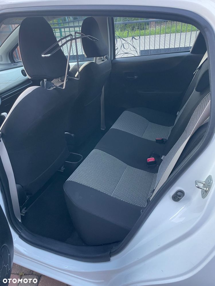 Toyota Yaris 1.33 Trend - 13