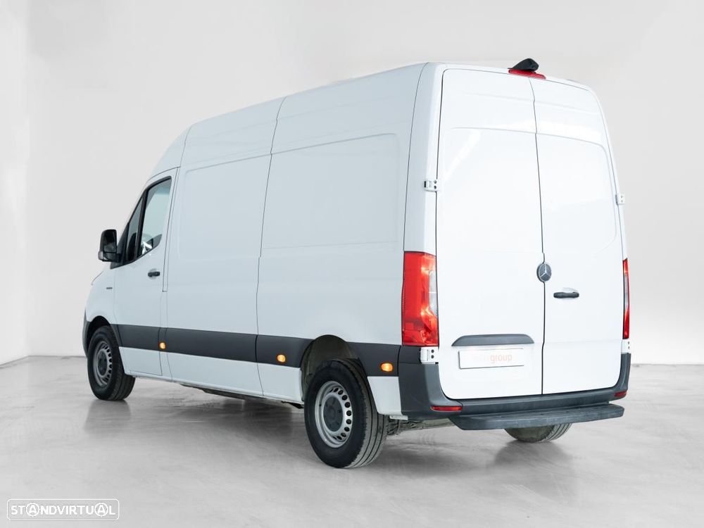 Mercedes-Benz E-SPRINTER - 5