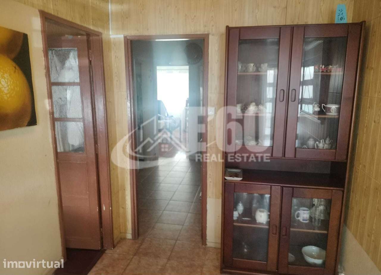 APARTAMENTO T1+1 NO CENTRO OLIVEIRA DO DOURO - Grande imagem: 2/10