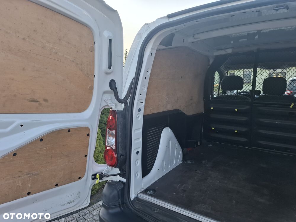 Citroën BERLINGO - 13