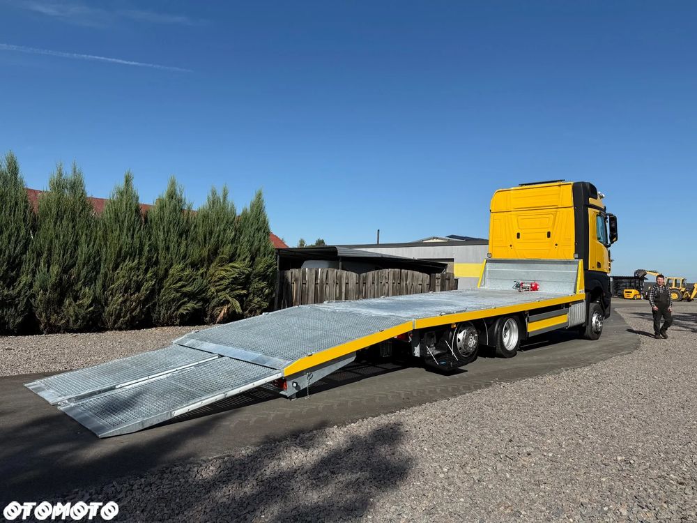 Mercedes-Benz ACTROS - 8