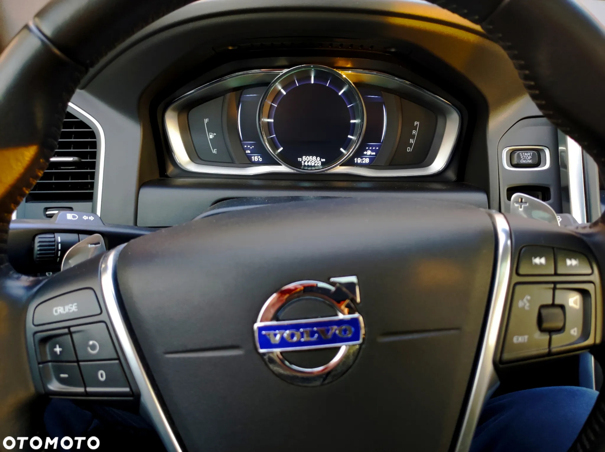 Volvo XC 60 D4 Drive-E Summum - 8