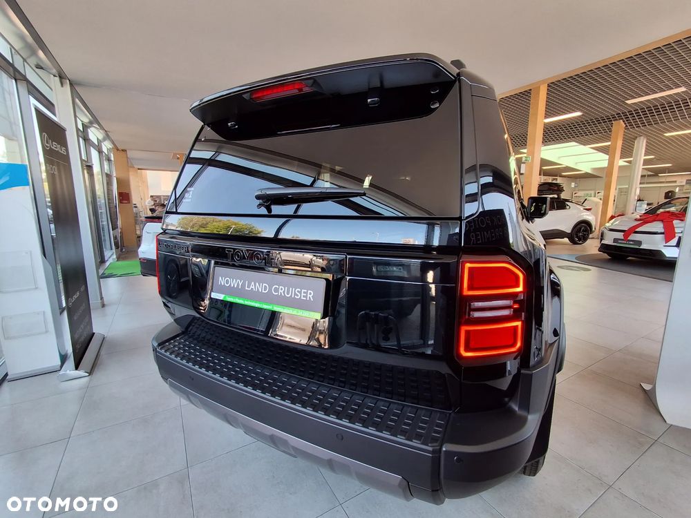 Toyota Land Cruiser LC 2.8 D-4D mHEV Executive - 10