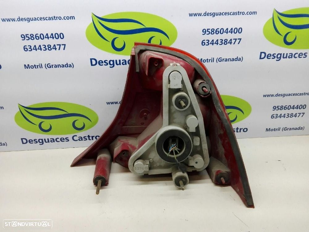 FAROLIM TRASEIRO ESQUERDO FORD FOCUS SEDAN 1998 -1150022 - 2