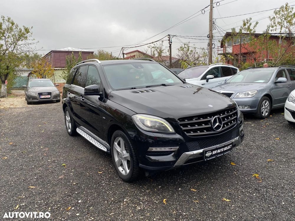 Mercedes-Benz ML - 12
