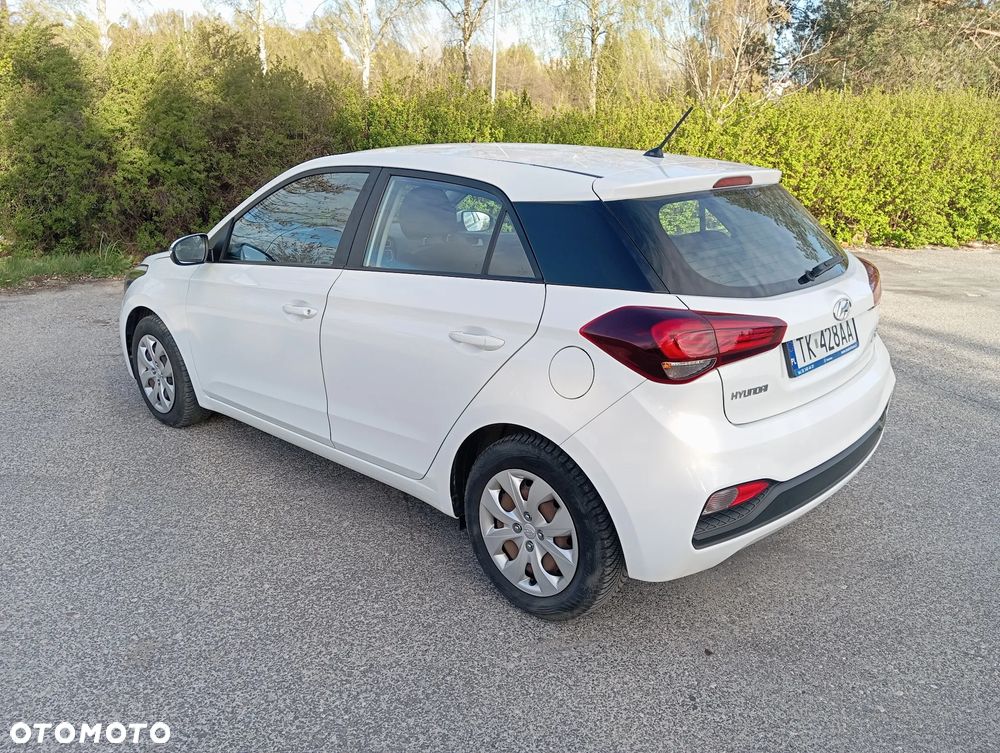 Hyundai i20 1.2 Comfort - 16