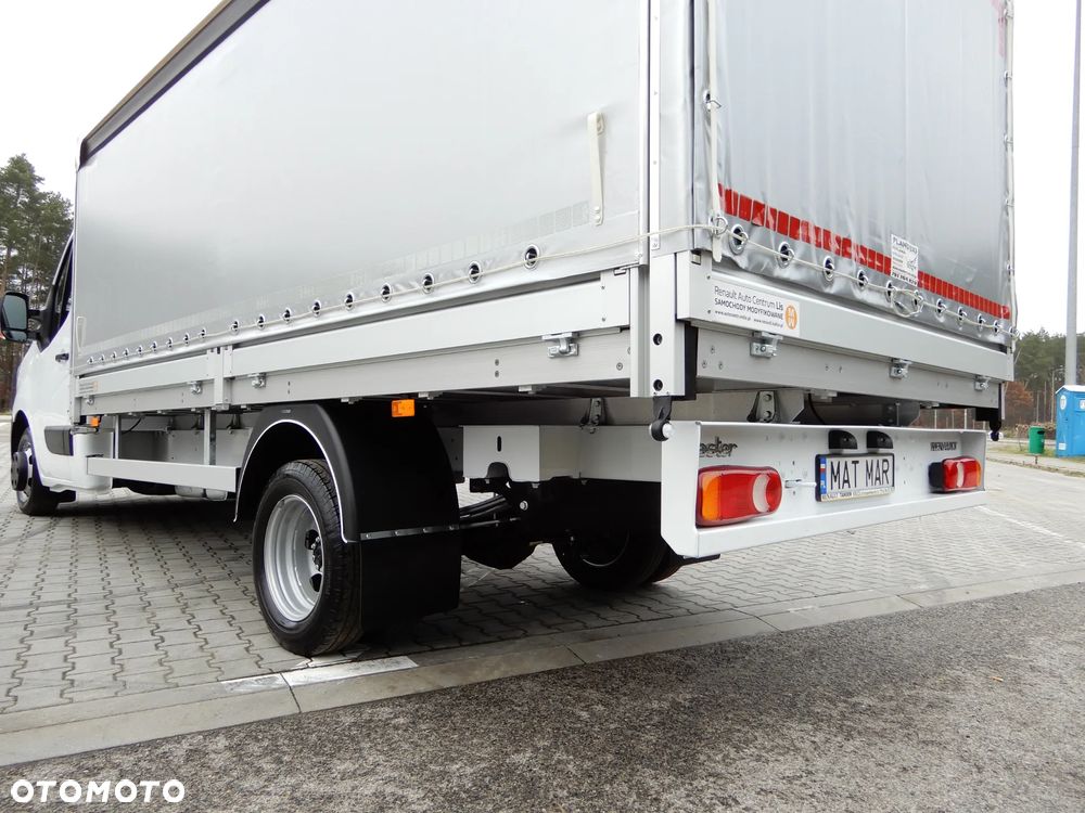 Iveco DAILY 163 KM Firana Obustronna Skrzynia 4327 mm 8 E.Palet WZMACNIANY 60 Tys Przebieg Serwis ASO Stan Jak NOWY POLECAM - 18