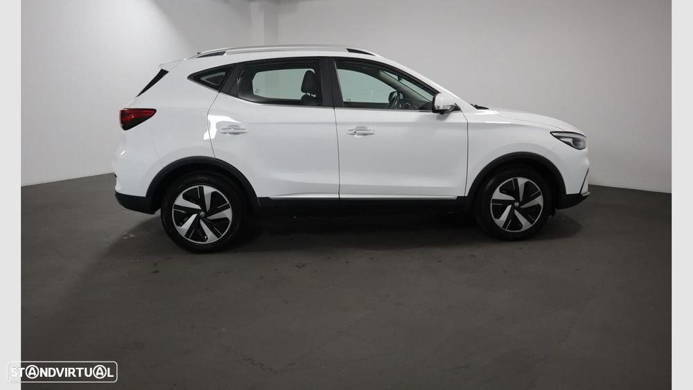 MG ZS EV 72.6 kWh Luxury OBC 11 kW - 6