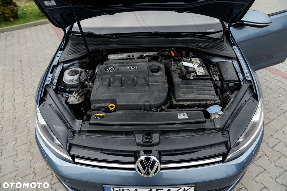 Volkswagen Golf 1.6 TDI DPF BlueMotion Technology DSG Comfortline - 40