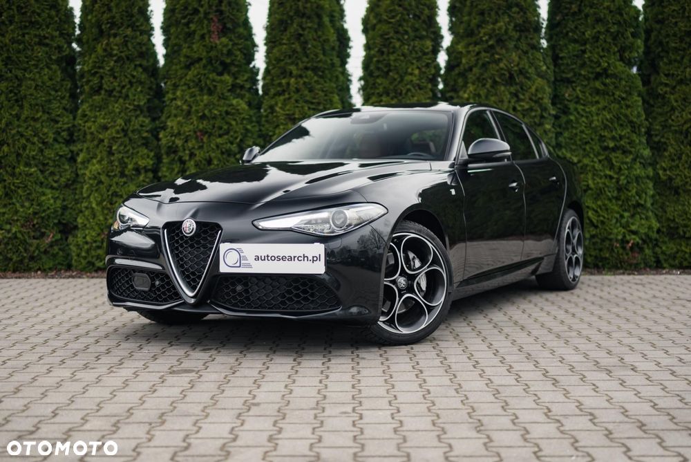 Alfa Romeo Giulia - 1