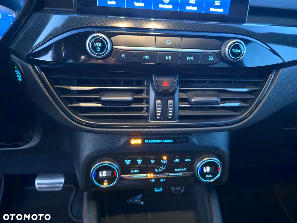 Ford Kuga 2.5 Duratec PHEV ST-LINE - 22