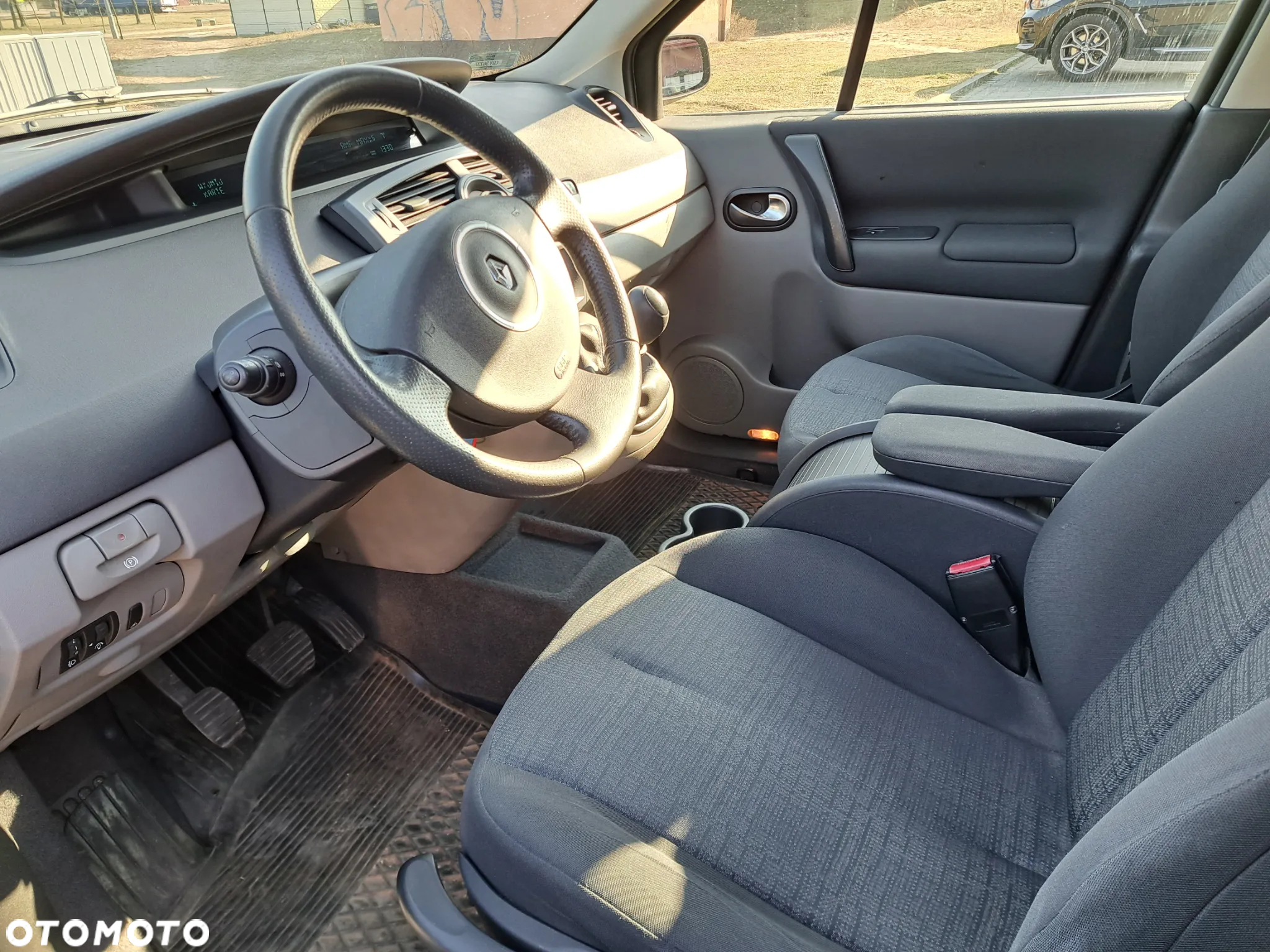 Renault Scenic - 8