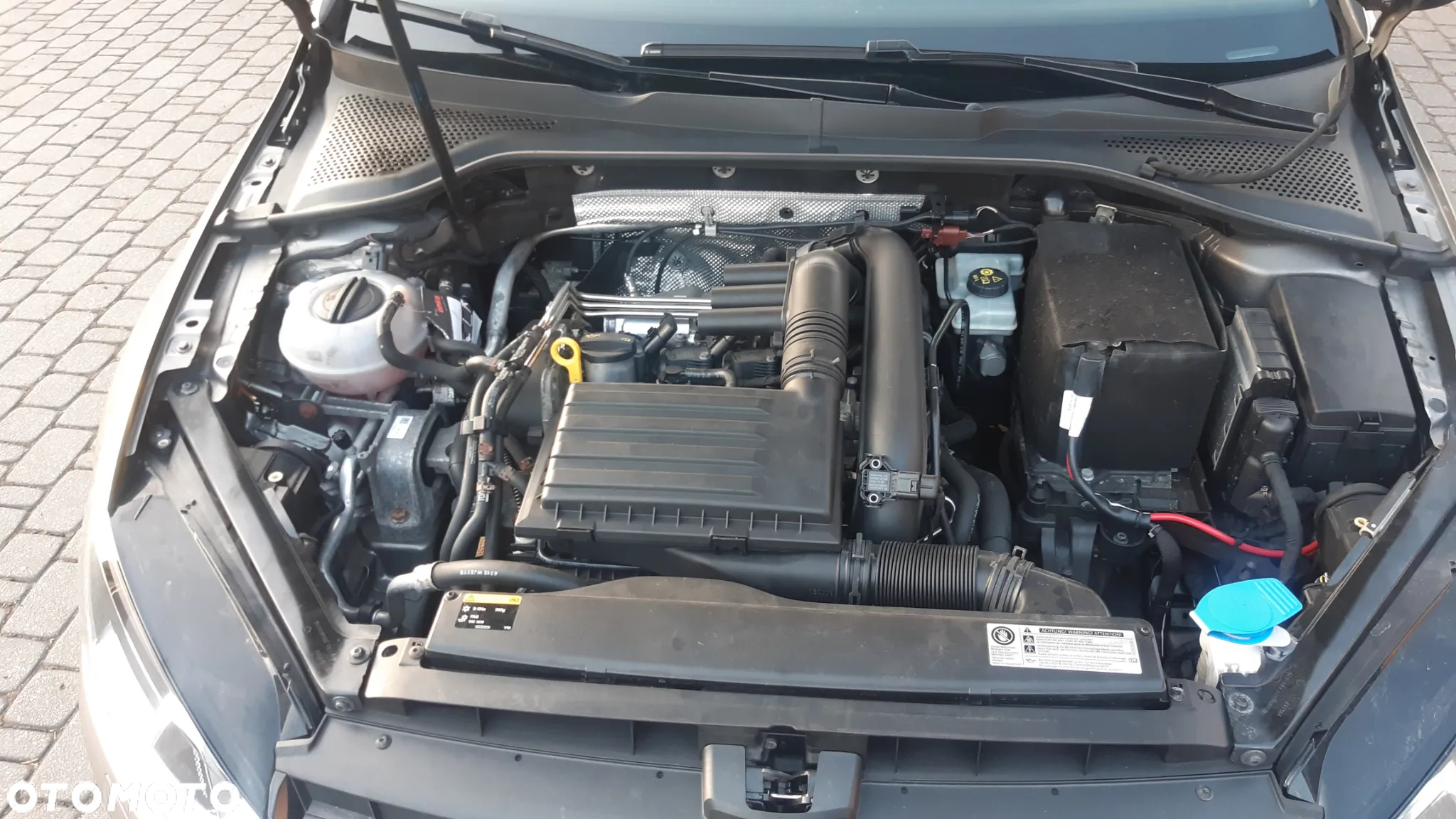 Volkswagen Golf 1.4 TSI BlueMotion Technology Comfortline - 21