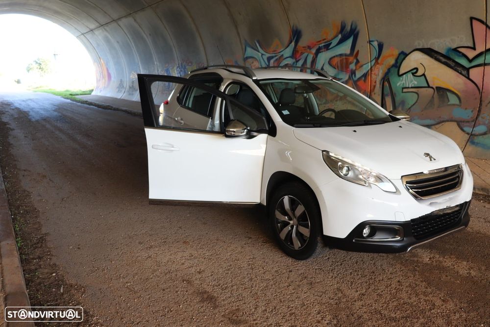 Peugeot 2008 PureTech 110 Stop&Start Allure - 2