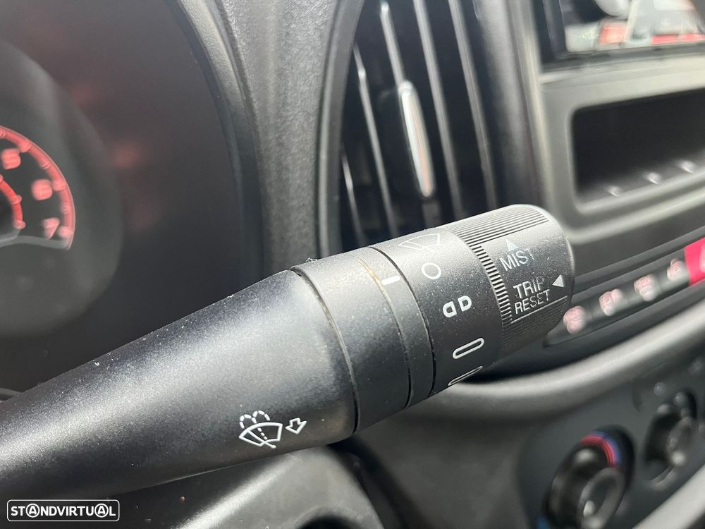 Fiat Doblo 1.3 Multiject 3 LUGARES - 17