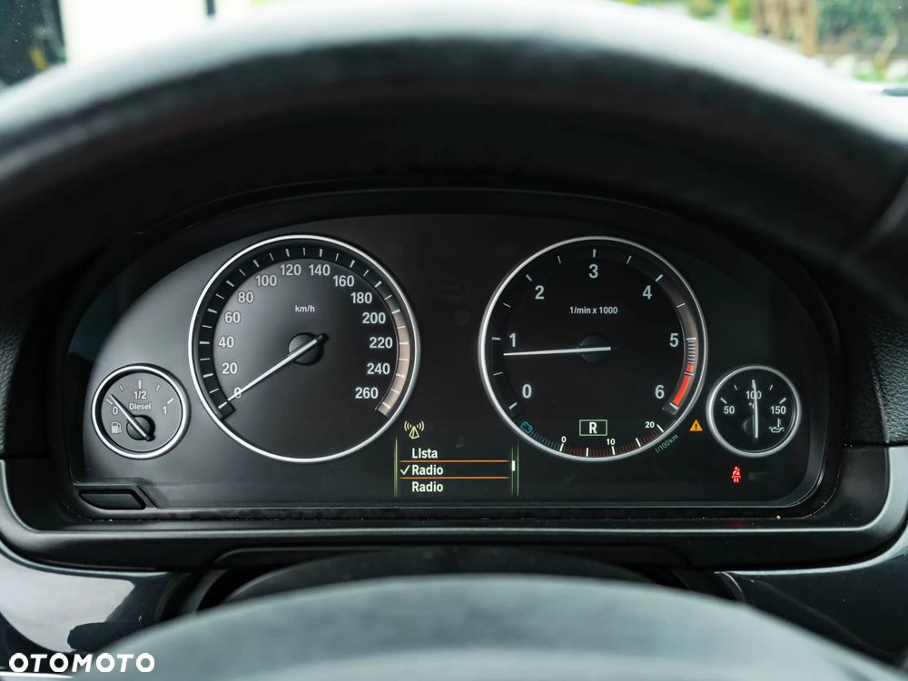 BMW Seria 5 520d Sport-Aut - 18