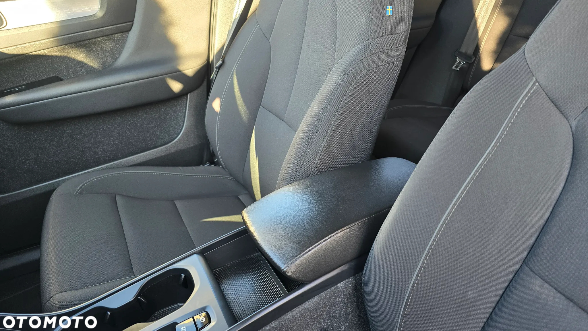 Volvo XC 40 T4 Recharge DKG Core - 18