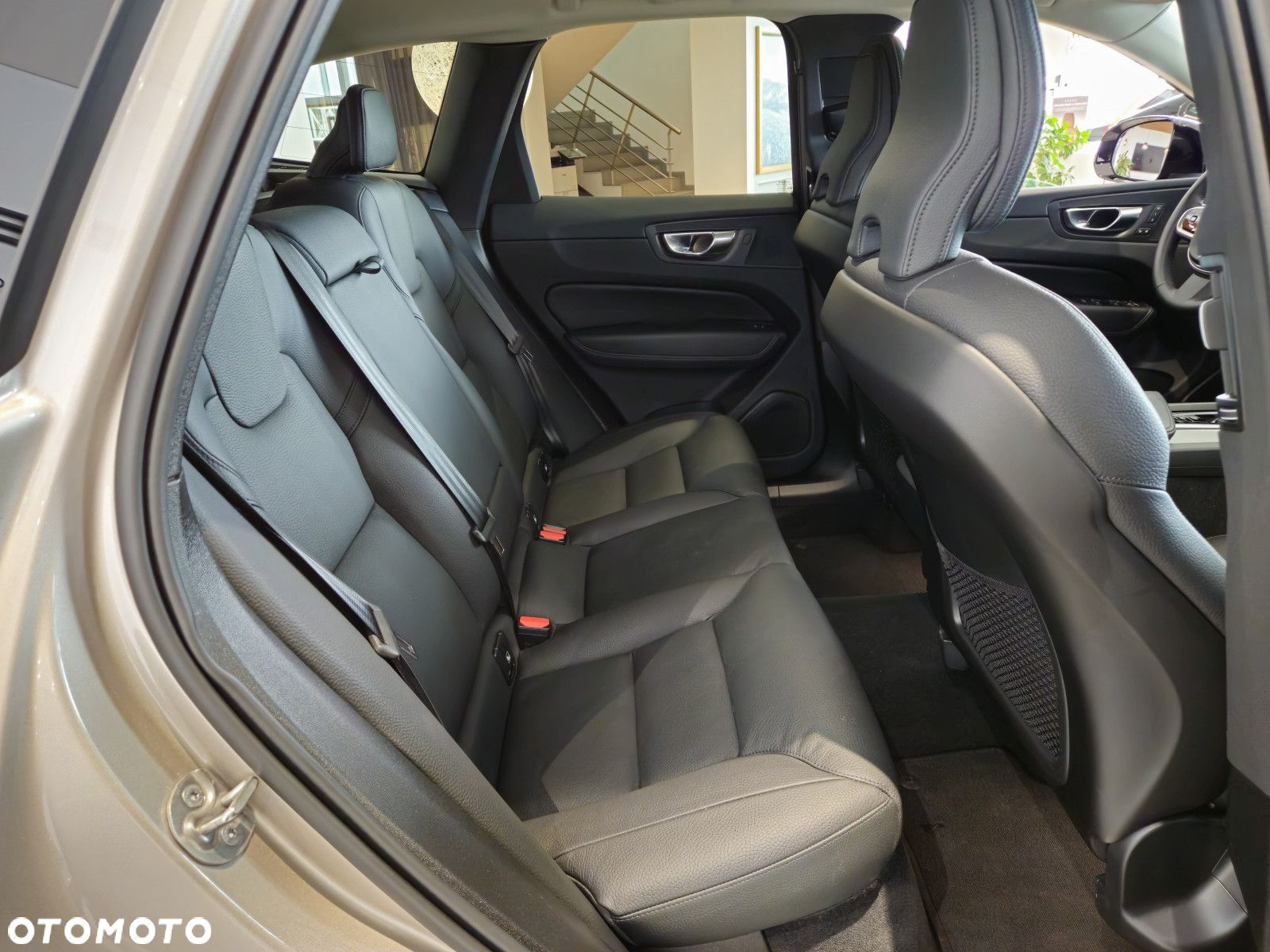 Volvo XC 60 - 25