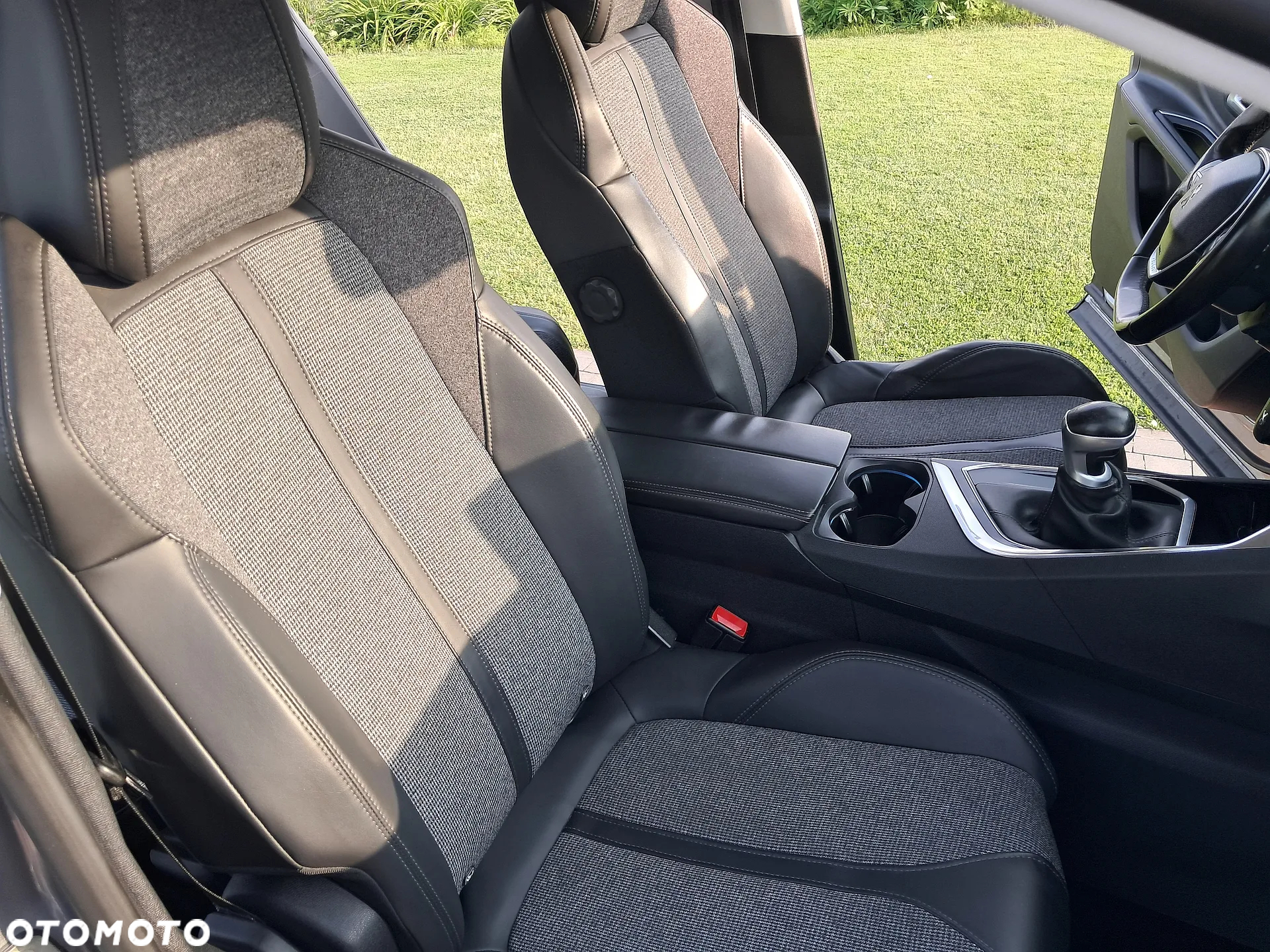 Peugeot 3008 - 13