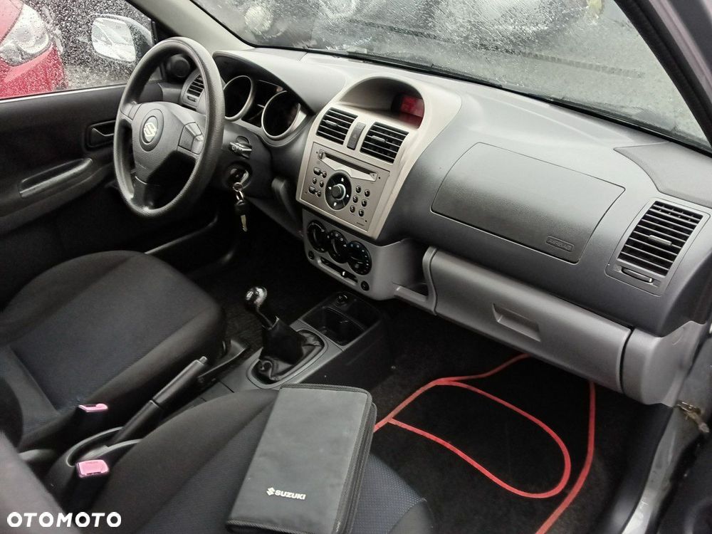 Suzuki Ignis - 7