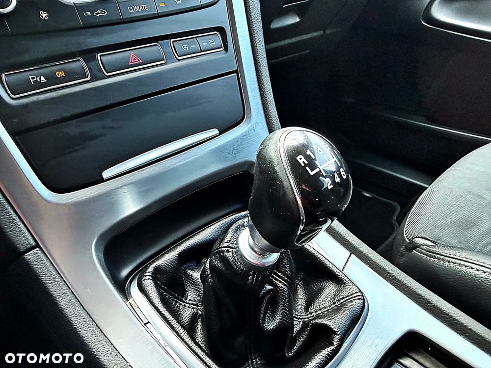 Ford Mondeo 2.0 TDCi Titanium - 35