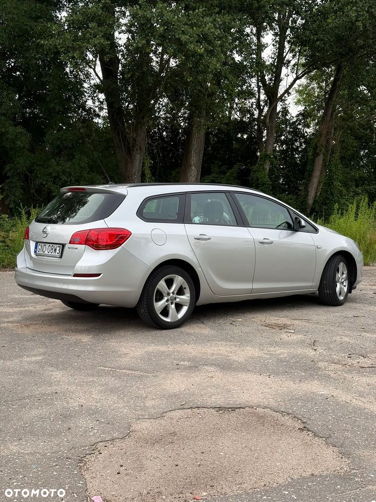 Opel Astra 1.4 Sport - 6