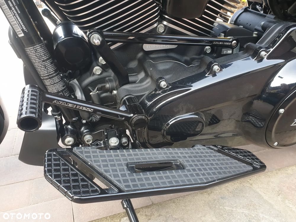 Harley-Davidson Touring Road King - 3