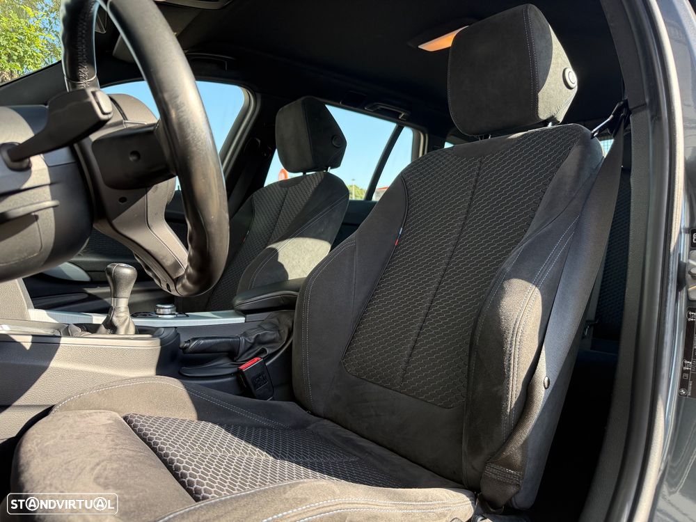 BMW 320 d Touring Pack M - 14