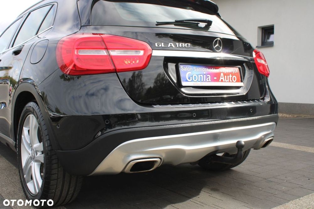 Mercedes-Benz GLA - 20