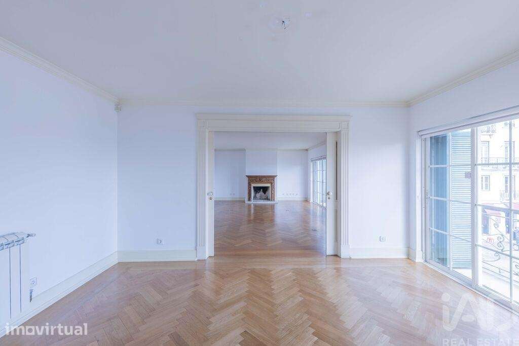 Duplex T4 em Estrela de 250,00 m2 - Grande imagem: 3/28