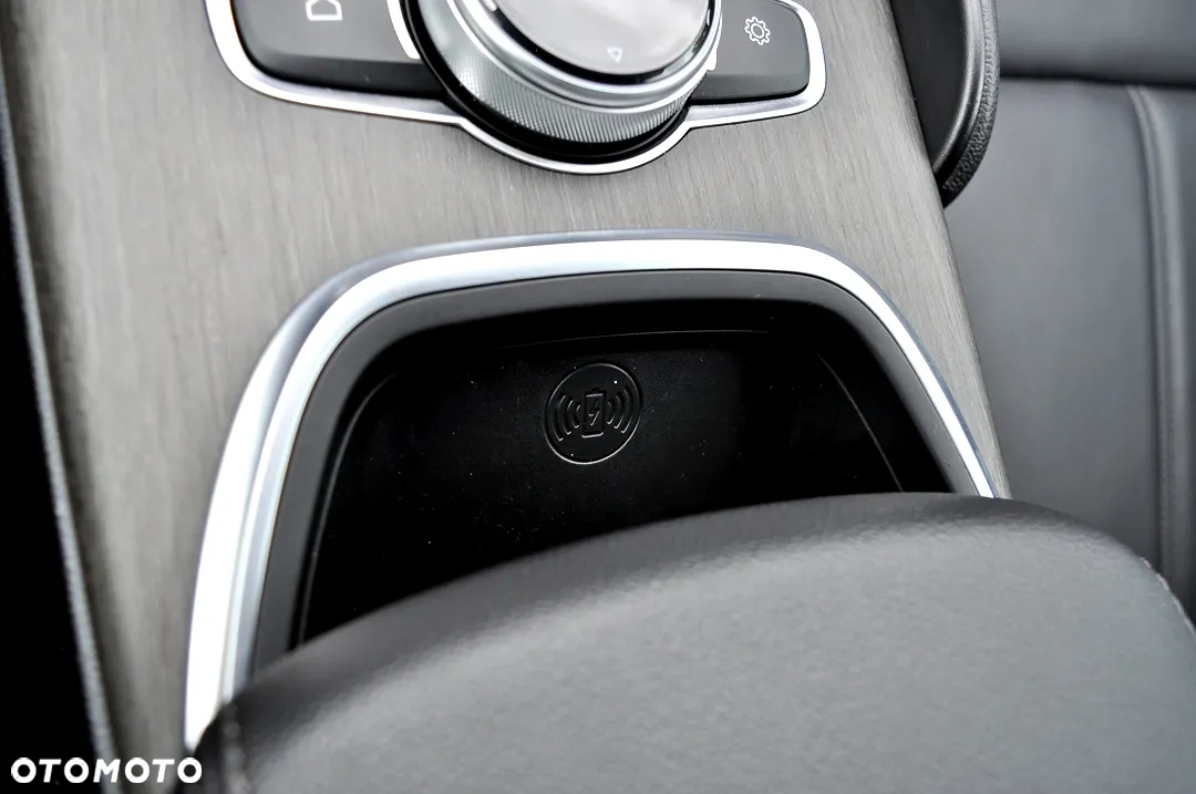 Alfa Romeo Giulia 2.0 Turbo 16V AT8-Q4 Ti - 31