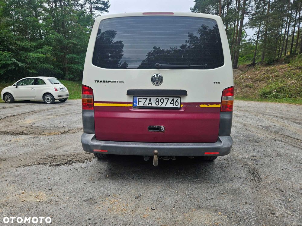 Volkswagen Transporter - 4